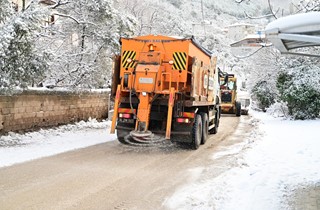 Gemlik Belediyesi’nden Yüksek Kesimlerde Karla Mücadele